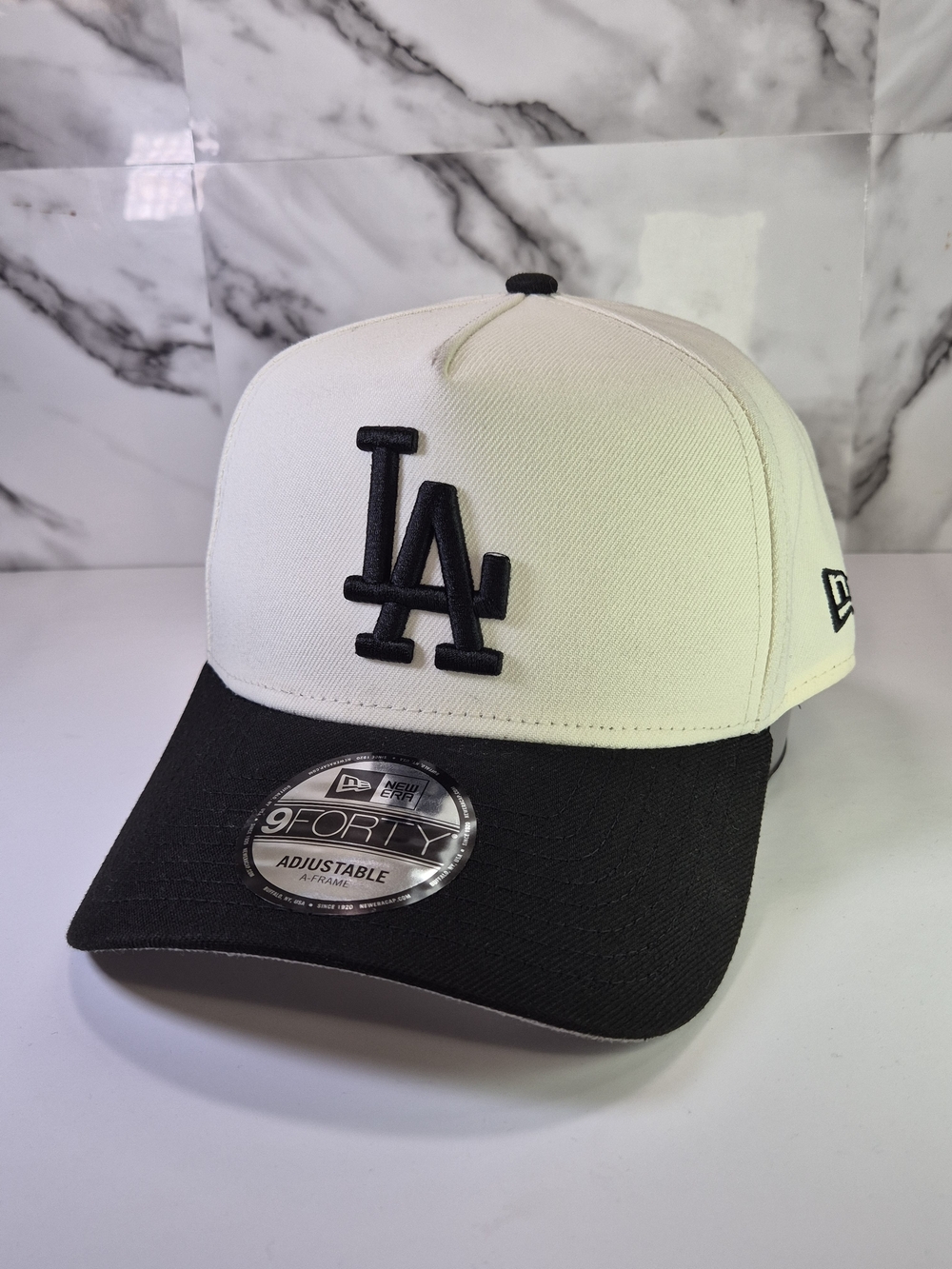 New Era LA Los Angeles Two-Tone Adjustable Cap Off White & Black